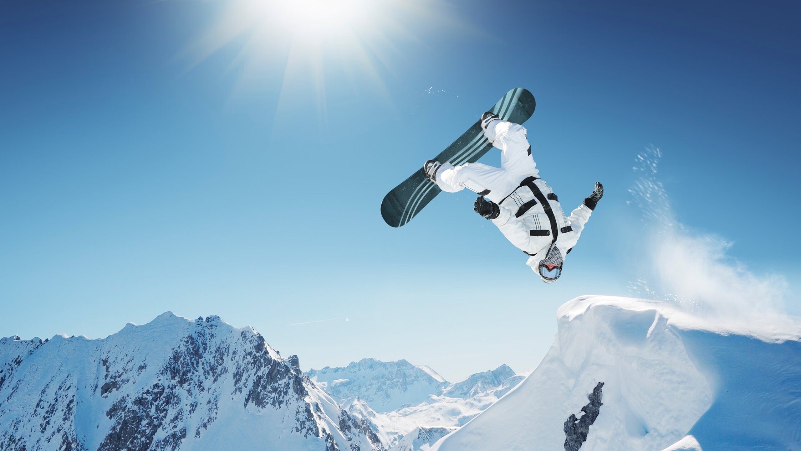 开云APP-_环湖骑行节：赏景途中的速度与激情_，环湖自行车赛