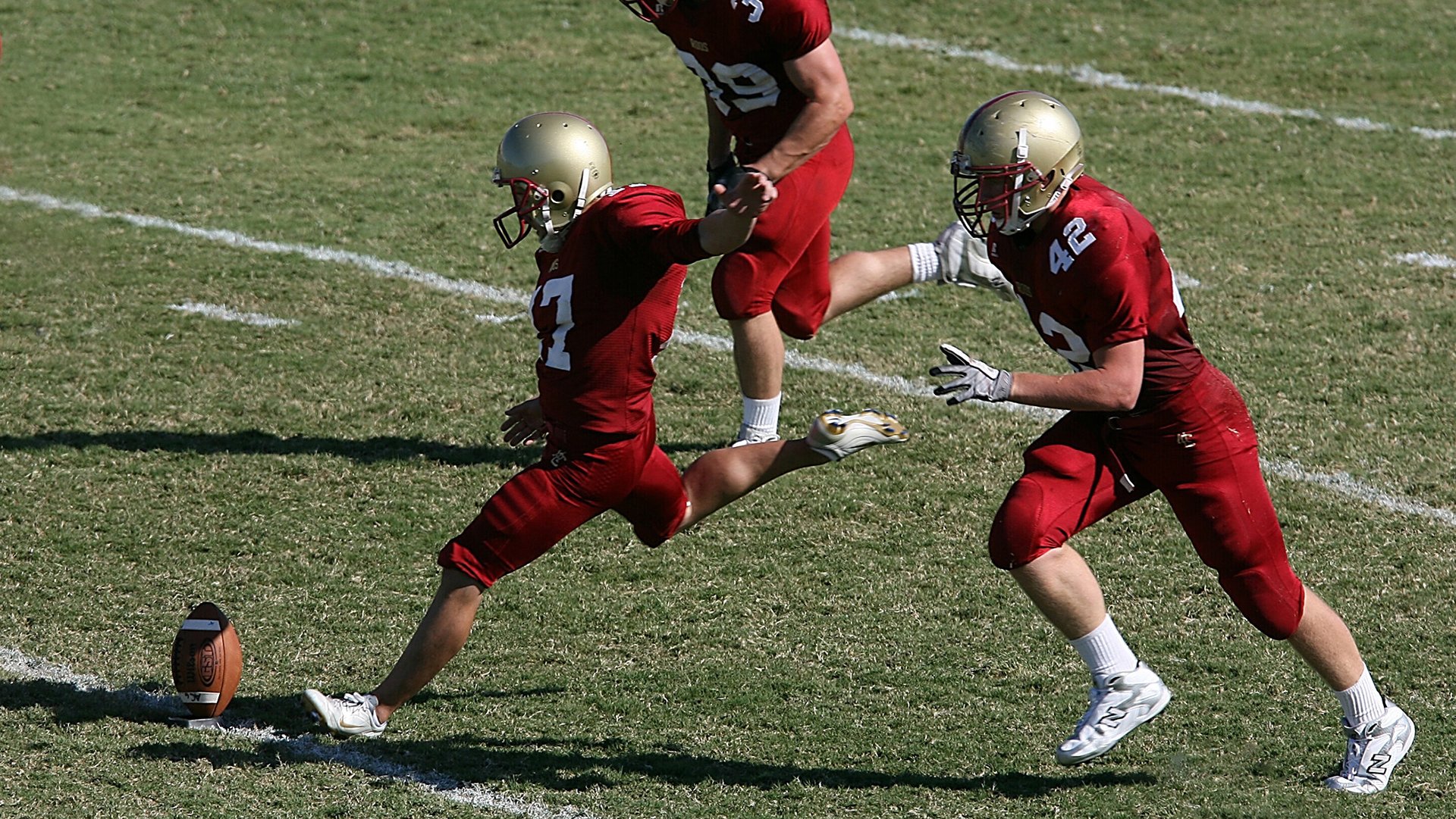 赛事在海外举办，中国运动员的精彩表现，外国运动员来中国比赛吃住费用谁出